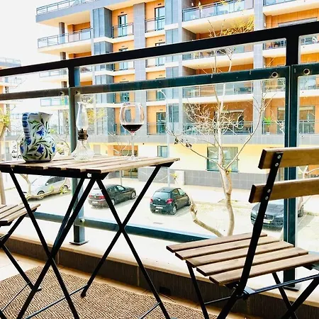 Apartment 3 Bedroom In Marina Village Olhao