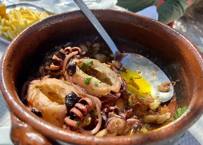 3 Bedroom In Marina Village * Olhão